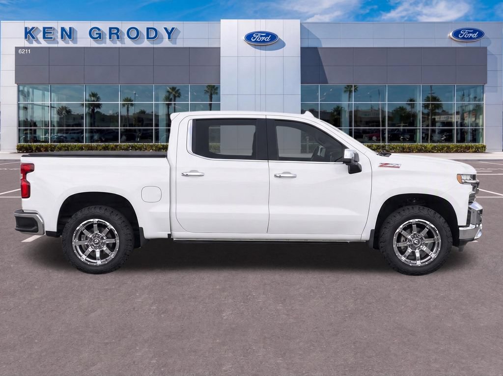 Used 2019 Chevrolet Silverado 1500 LTZ w/ LTZ Plus Package AWD/4WD image 3