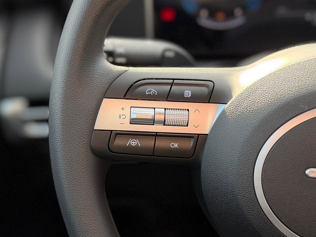 New 2026 Hyundai Santa Cruz SE image 8