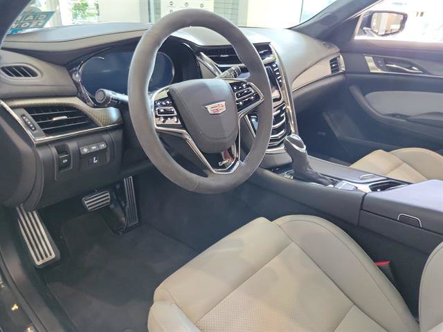 Used 2017 Cadillac CTS V w/ Carbon Fiber Package RWD image 15