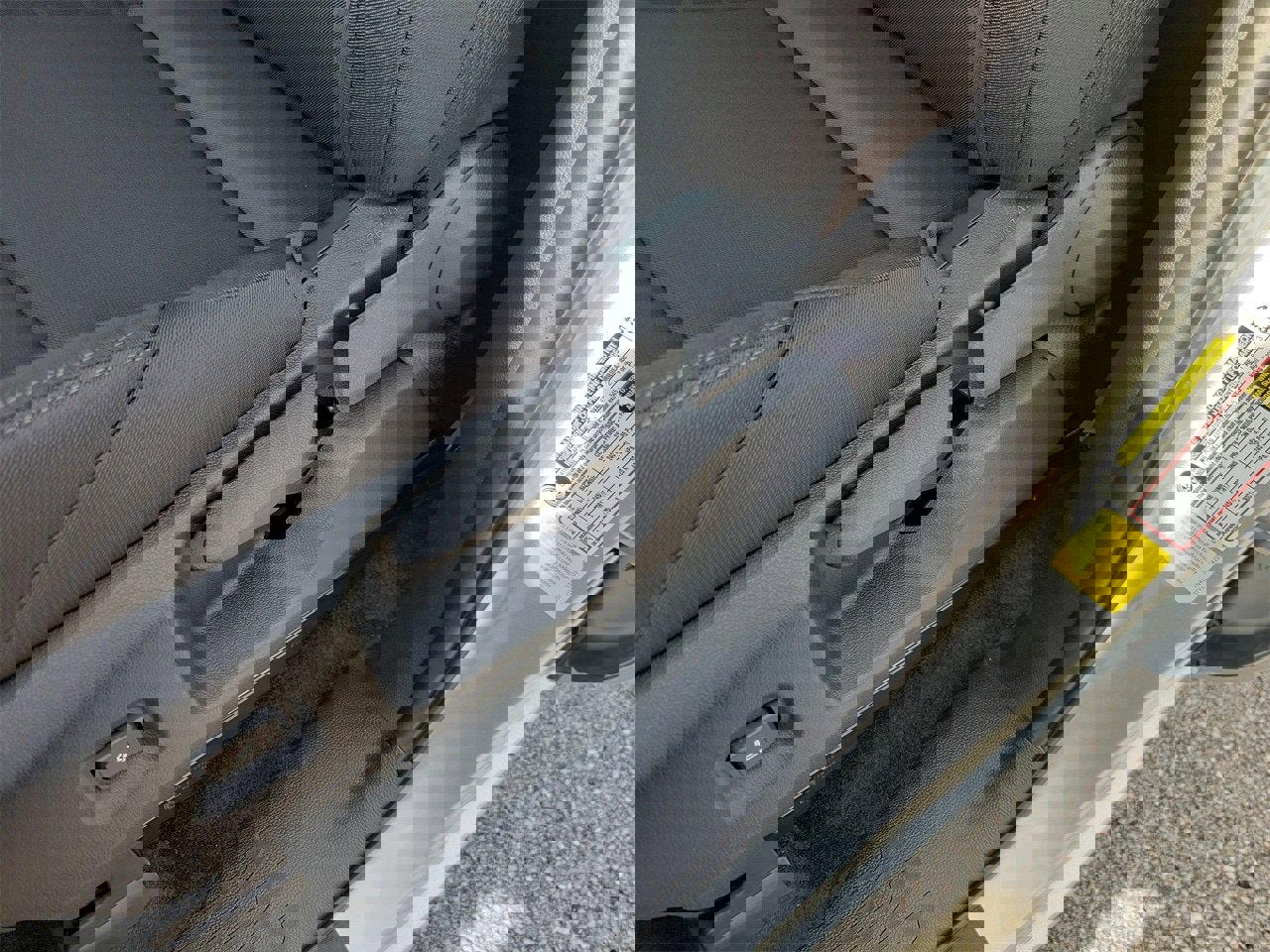 Used 2025 Toyota Tacoma SR image 16