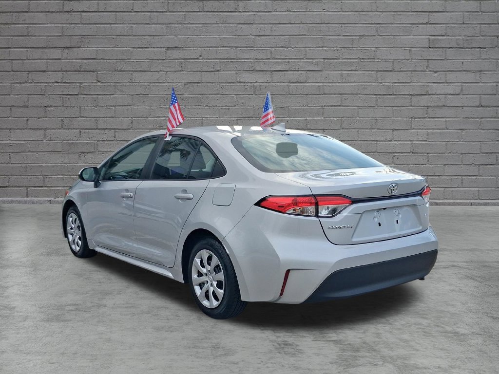 Used 2023 Toyota Corolla LE FWD image 7