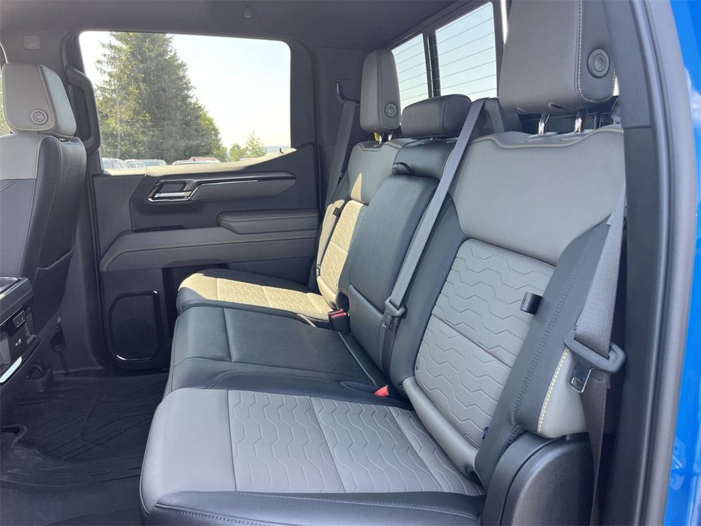 Certified 2023 Chevrolet Silverado 1500 ZR2 w/ Technology Package image 26