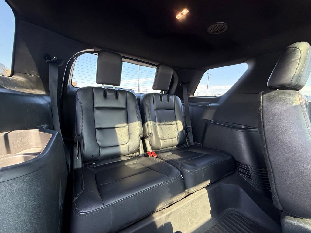 Used 2019 Ford Explorer XLT w/ Equipment Group 202A FWD image 26