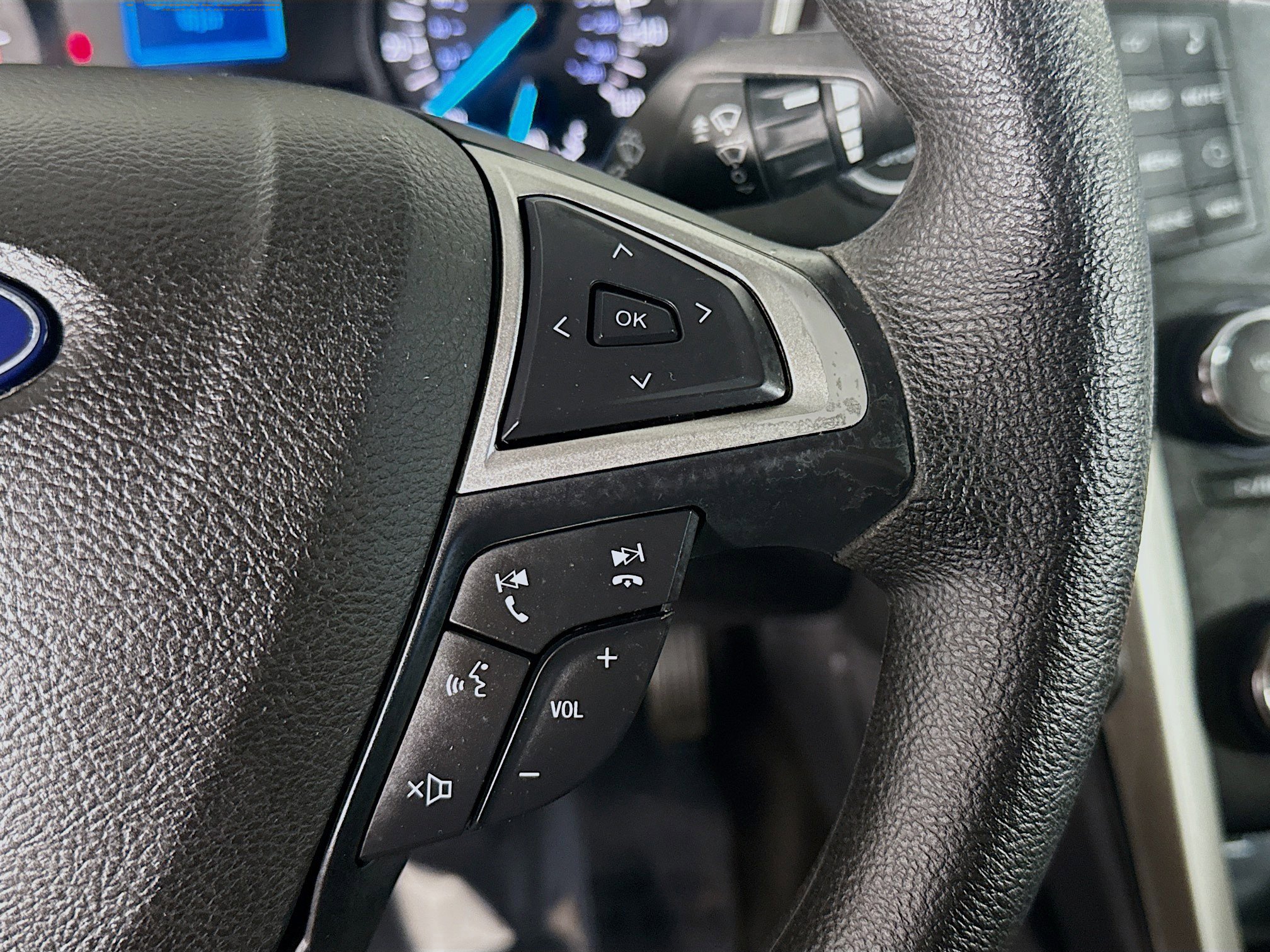 Used 2018 Ford Fusion S image 15