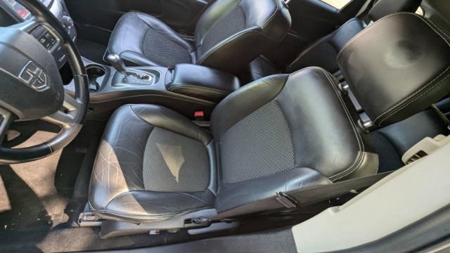 Used 2020 Dodge Journey Crossroad FWD image 17