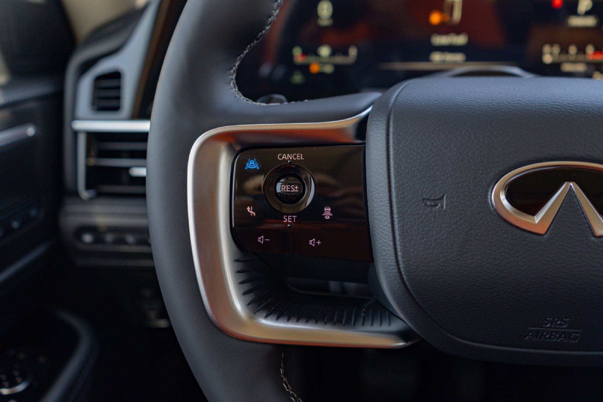 New 2027 INFINITI QX80 Luxe RWD image 13