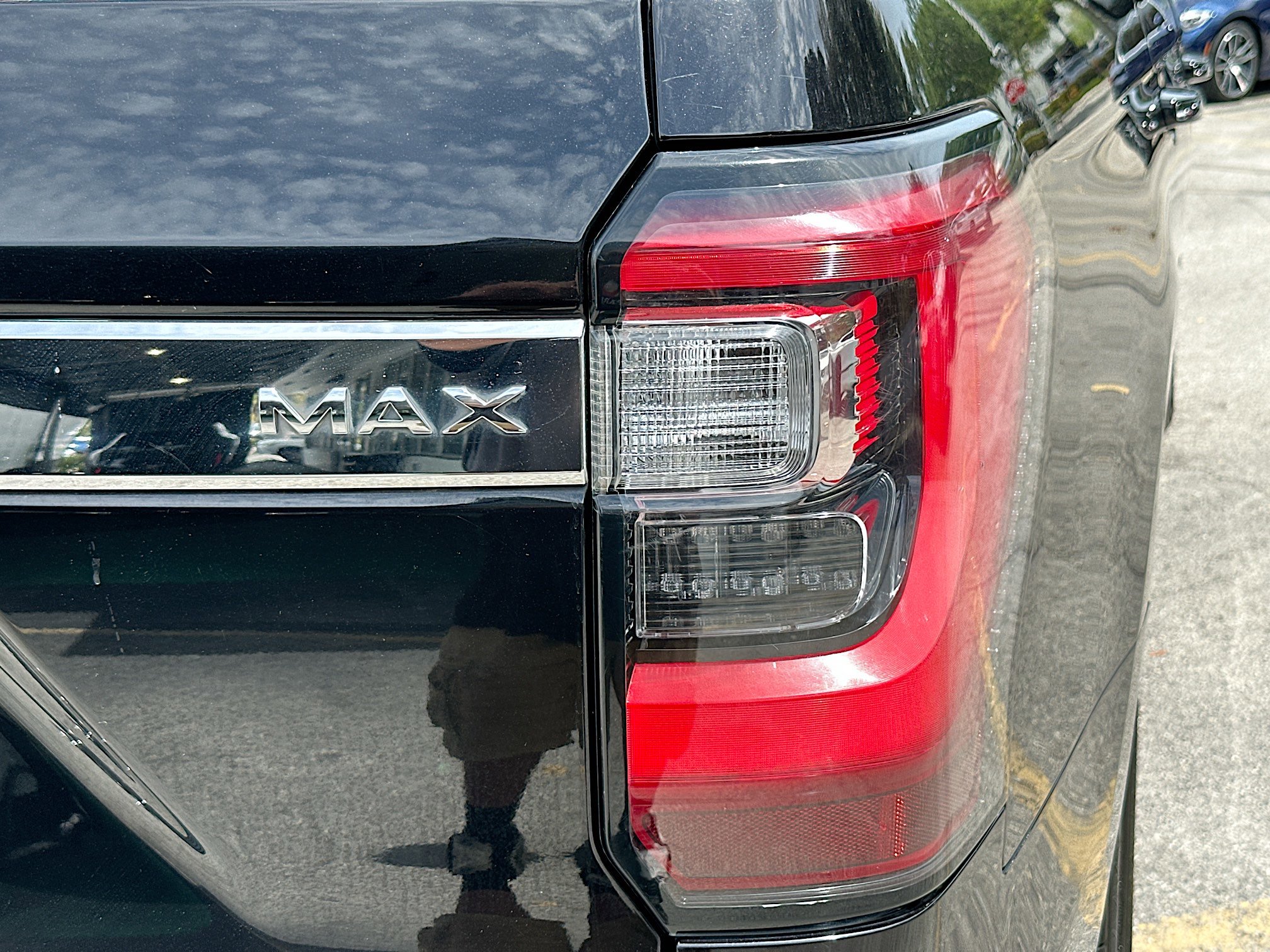 Used 2020 Ford Expedition Max Limited image 33