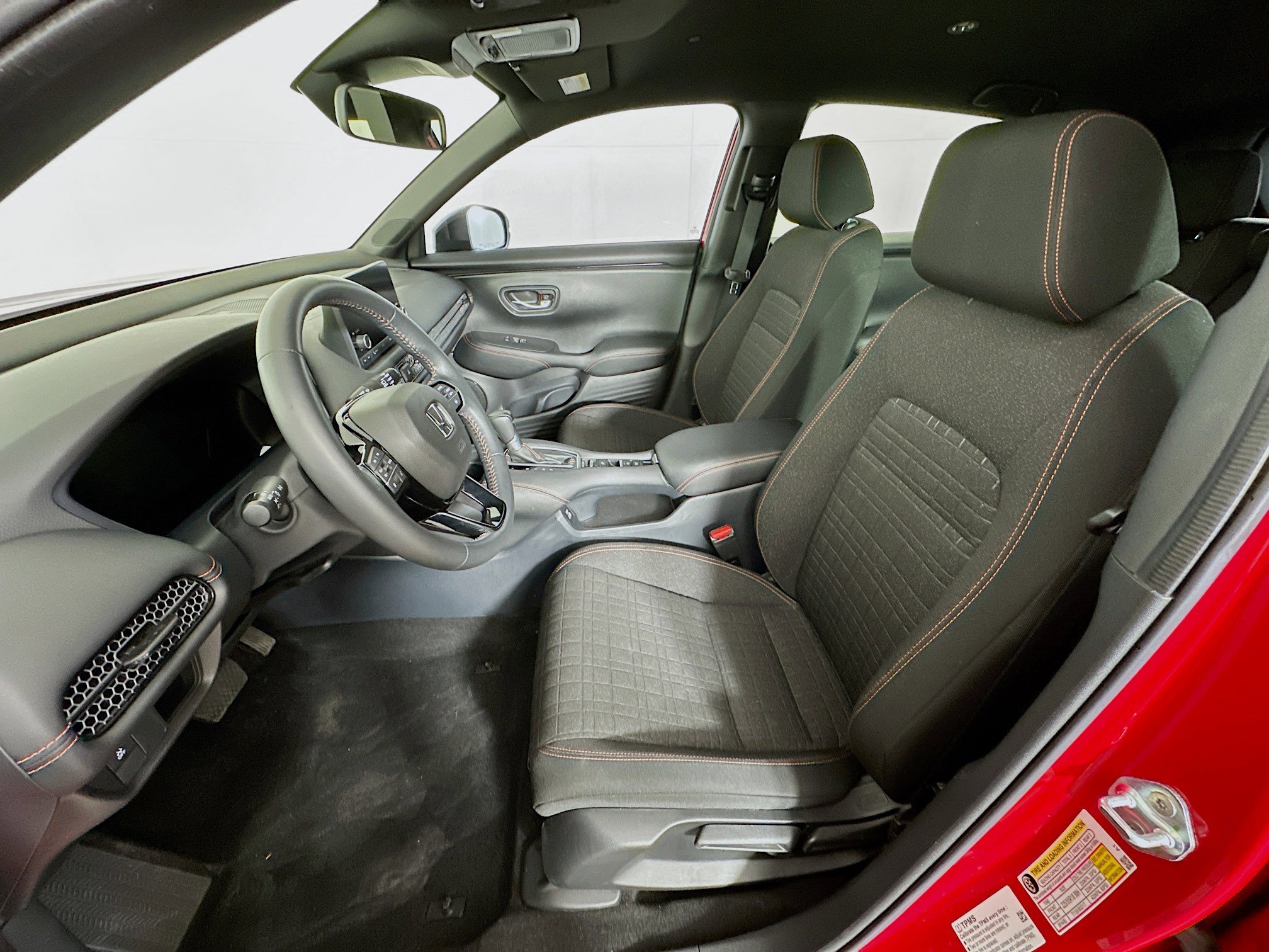 Used 2023 Honda HR-V Sport image 13