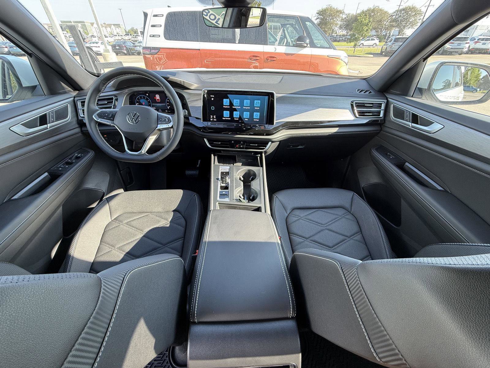 New 2026 Volkswagen Atlas Cross Sport SE image 12