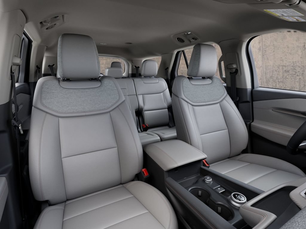 New 2027 Ford Explorer Active RWD image 10