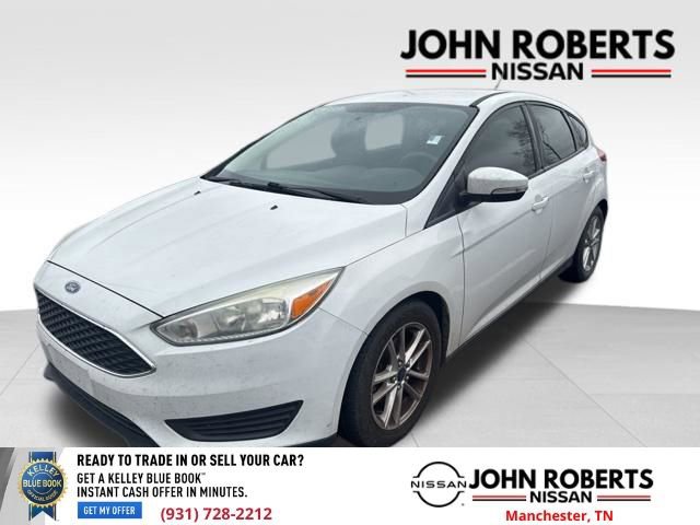 Used 2016 Ford Focus SE w/ SE Power Seat Package image 11