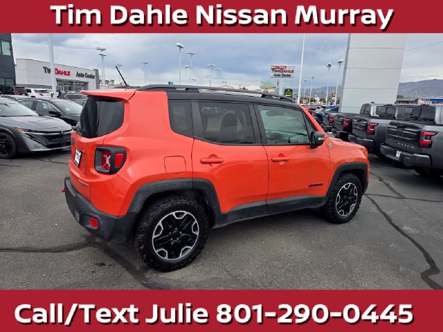 Used 2015 Jeep Renegade Trailhawk AWD/4WD image 12
