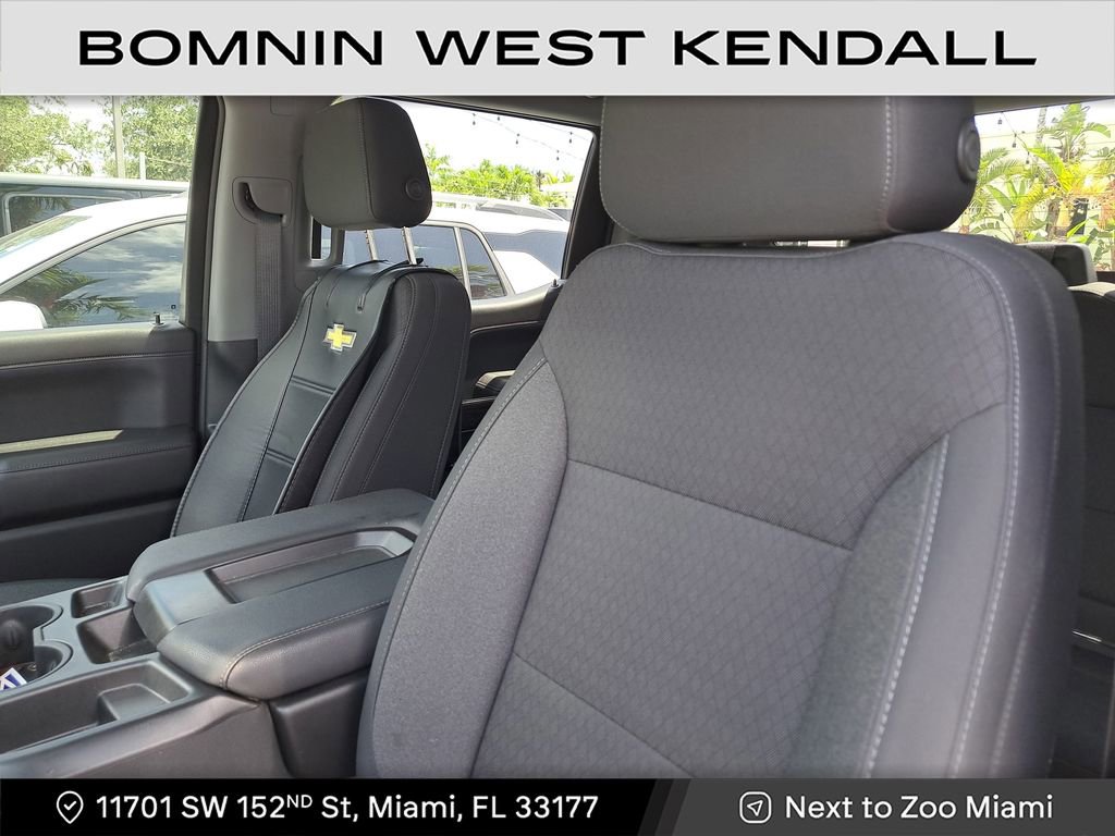 Used 2022 Chevrolet Silverado 1500 RST image 17