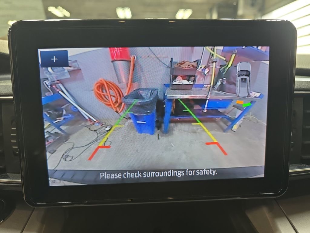 Used 2023 Ford Explorer XLT w/ Equipment Group 202A image 26