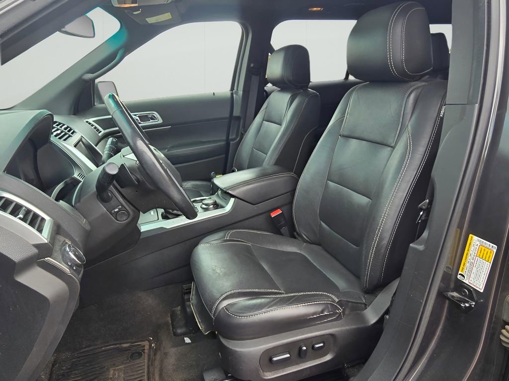 Used 2015 Ford Explorer Sport w/ Equipment Group 401A AWD/4WD image 10