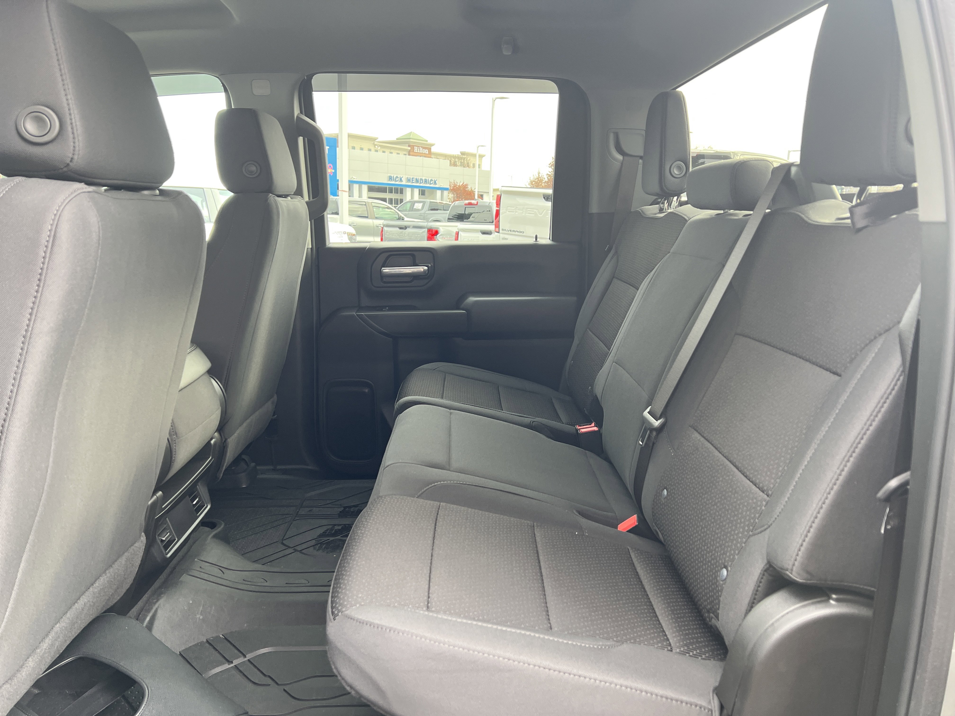 Certified 2025 Chevrolet Silverado 2500 Custom image 30