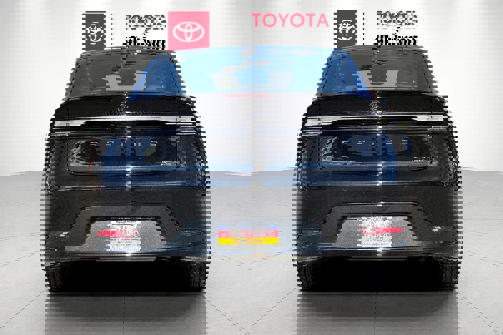 New 2026 Toyota Prius Plug-In Hybrid image 5