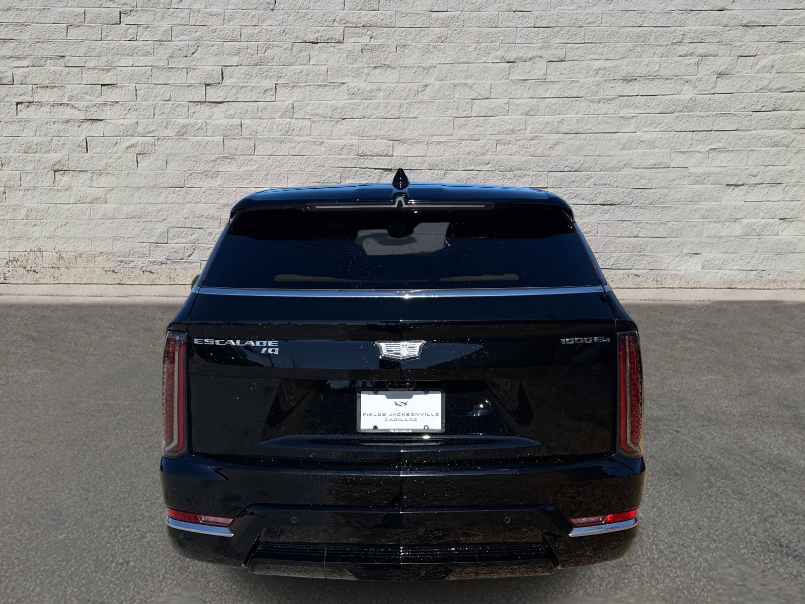 New 2025 Cadillac Escalade IQ Luxury 2 image 4