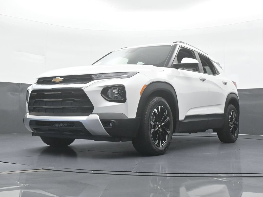 Used 2021 Chevrolet TrailBlazer LT w/ Sun and Liftgate Package FWD image 55