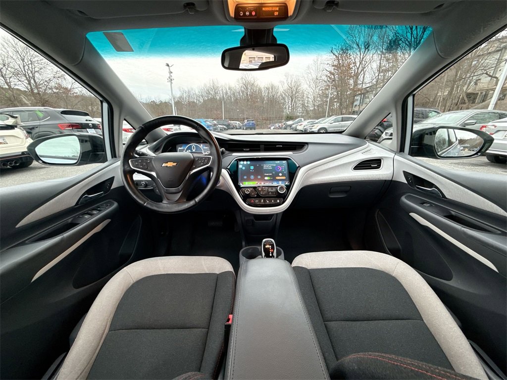 Used 2017 Chevrolet Bolt LT image 21