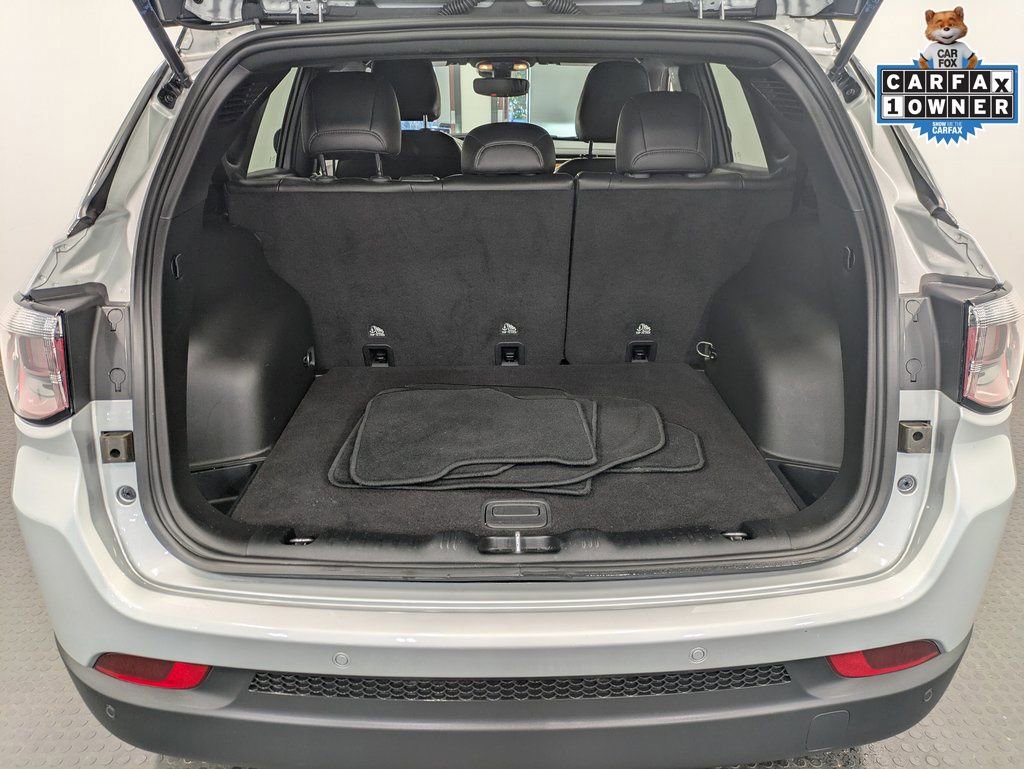 Used 2024 Jeep Compass Limited image 25