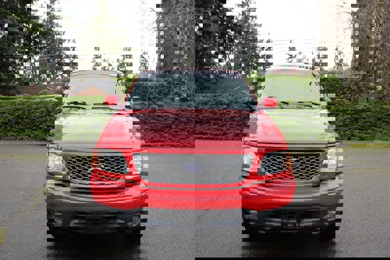 Used 2001 Ford F150 XLT image 8