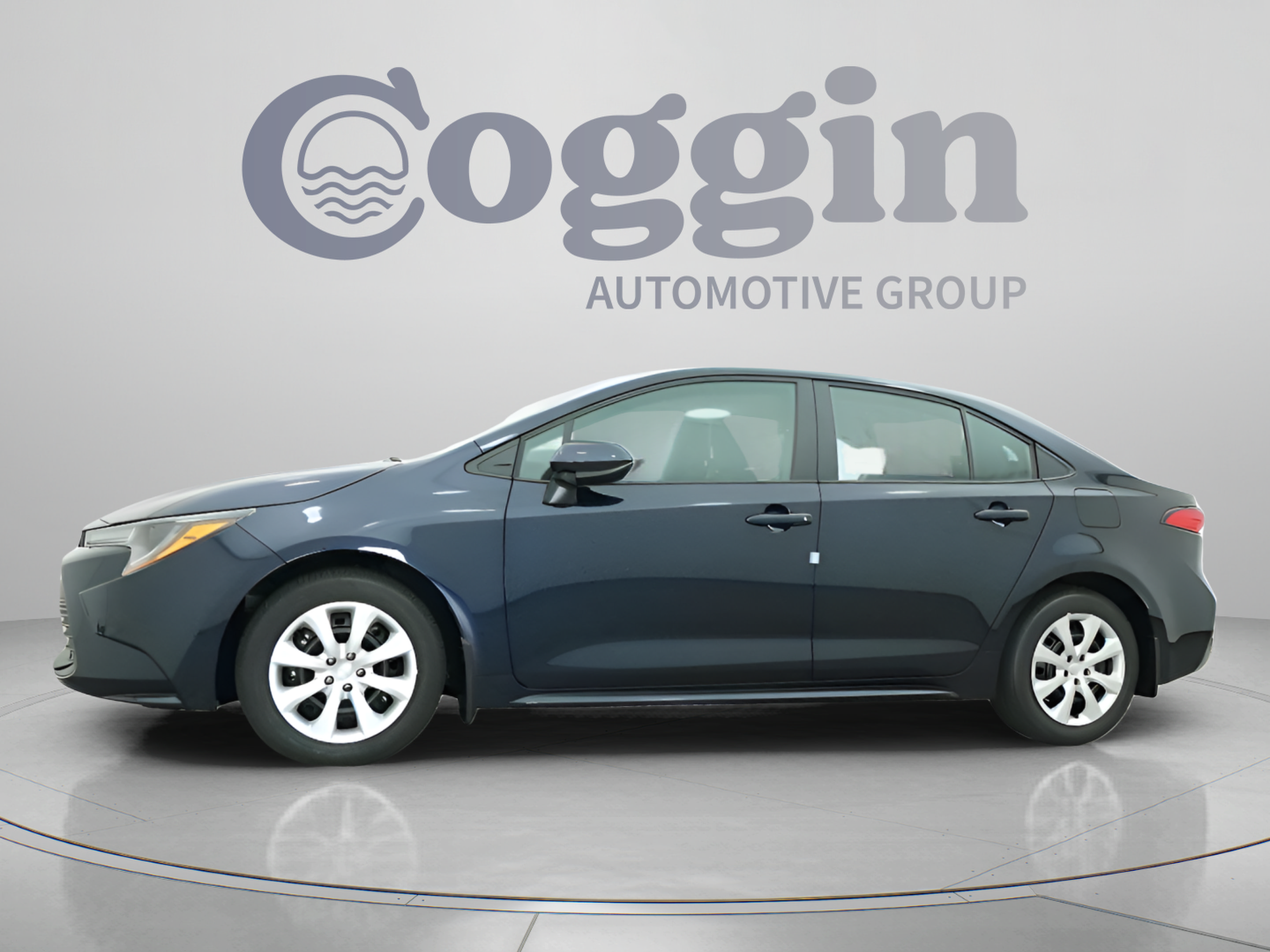 New 2026 Toyota Corolla LE FWD image 4