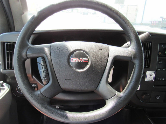 Used 2021 GMC Savana 3500 Extended w/ Power Convenience Package RWD image 26