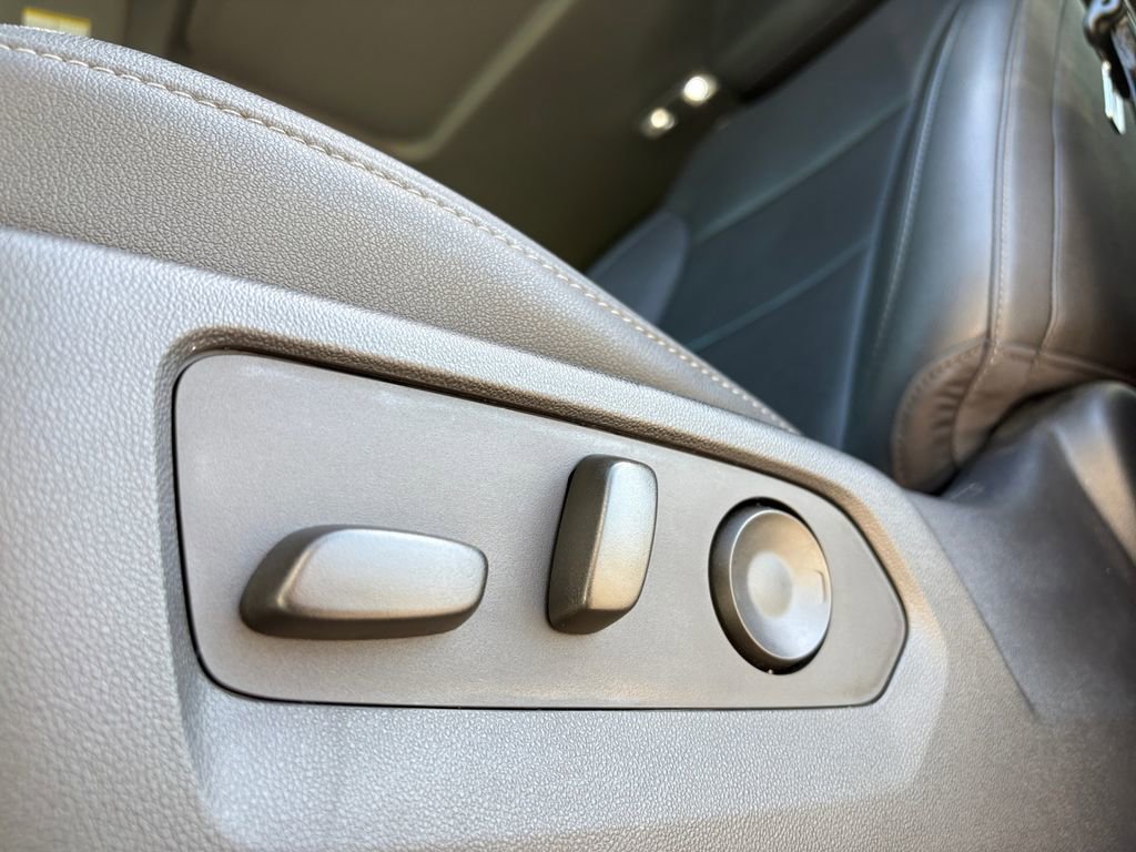 Used 2023 Chevrolet Silverado 1500 LTZ w/ LTZ Premium Package image 15