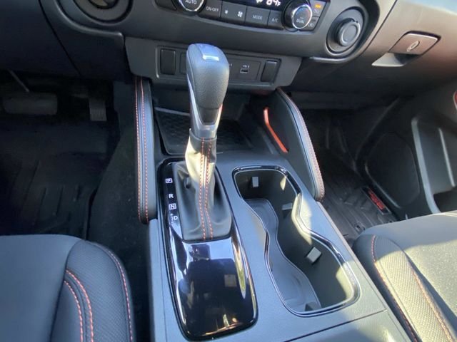 Used 2023 Nissan Frontier PRO-4X w/ Technology Package image 29