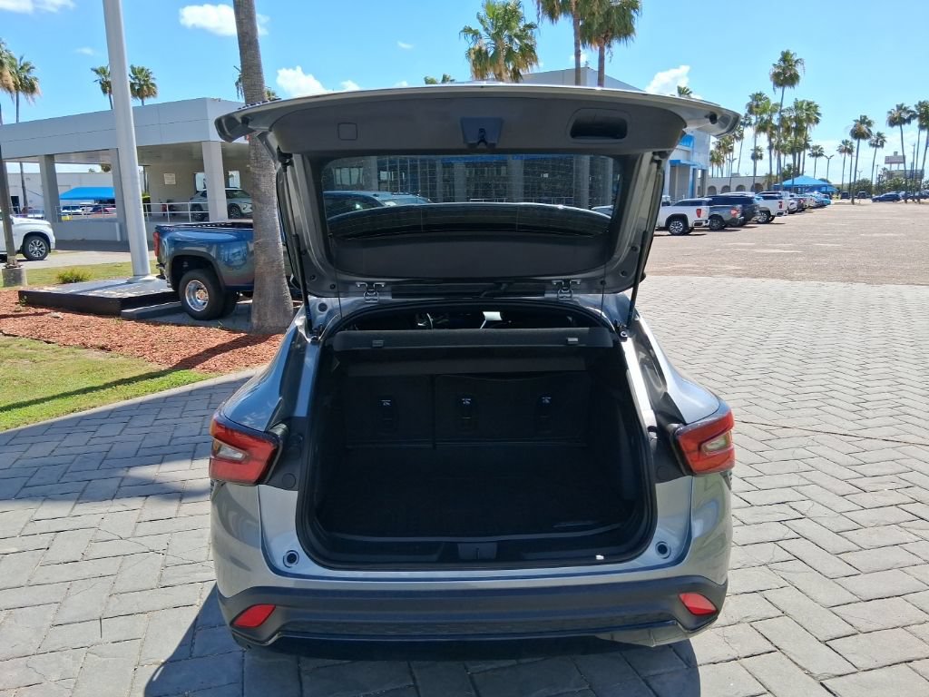 Used 2026 Chevrolet Trax RS w/ Sunroof Package FWD image 7