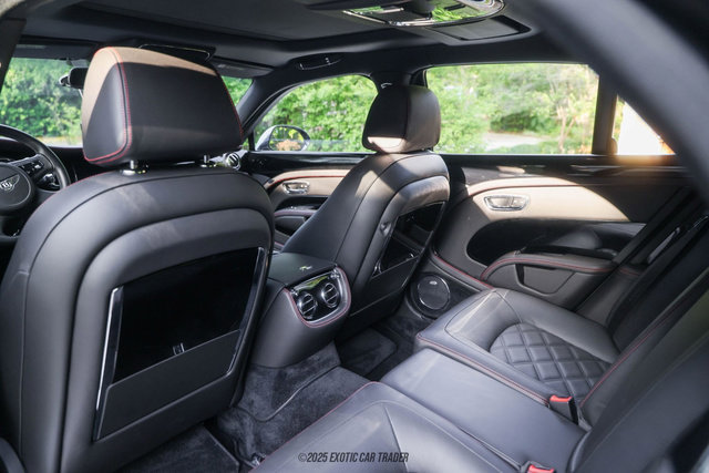 Used 2016 Bentley Mulsanne Speed RWD image 33