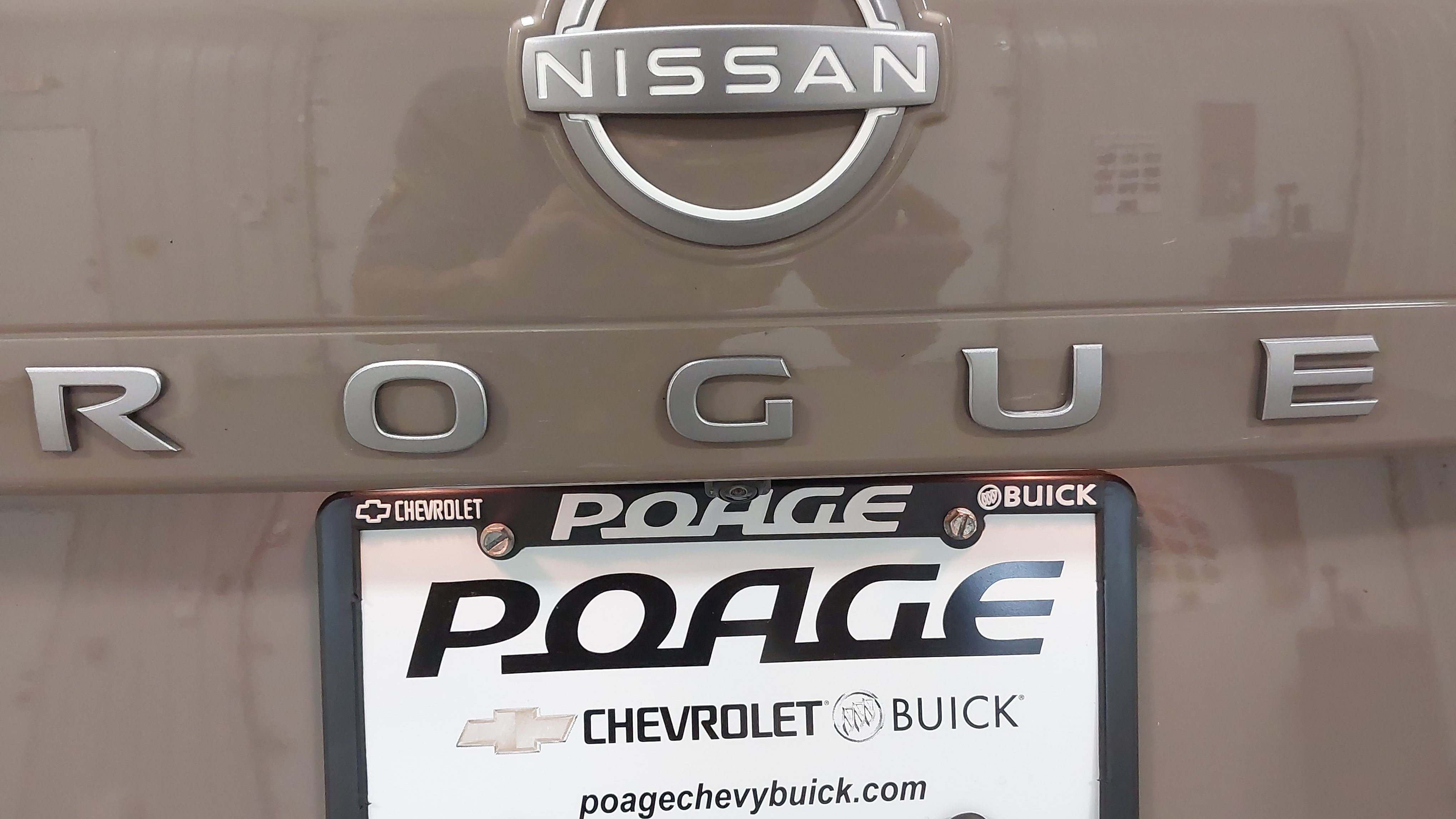 Used 2024 Nissan Rogue SV AWD/4WD image 32
