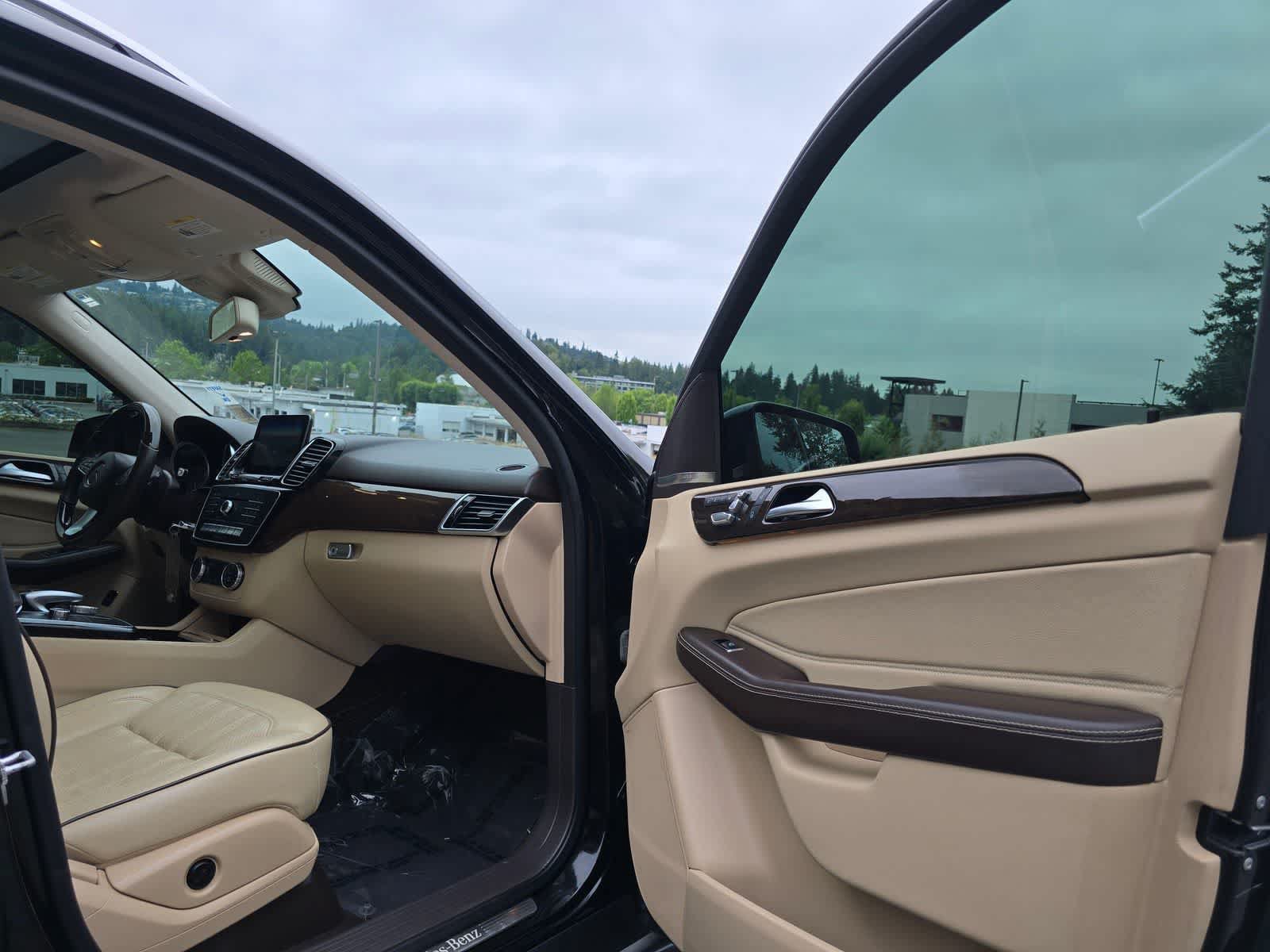 Used 2016 Mercedes-Benz GLE 350 4MATIC image 29