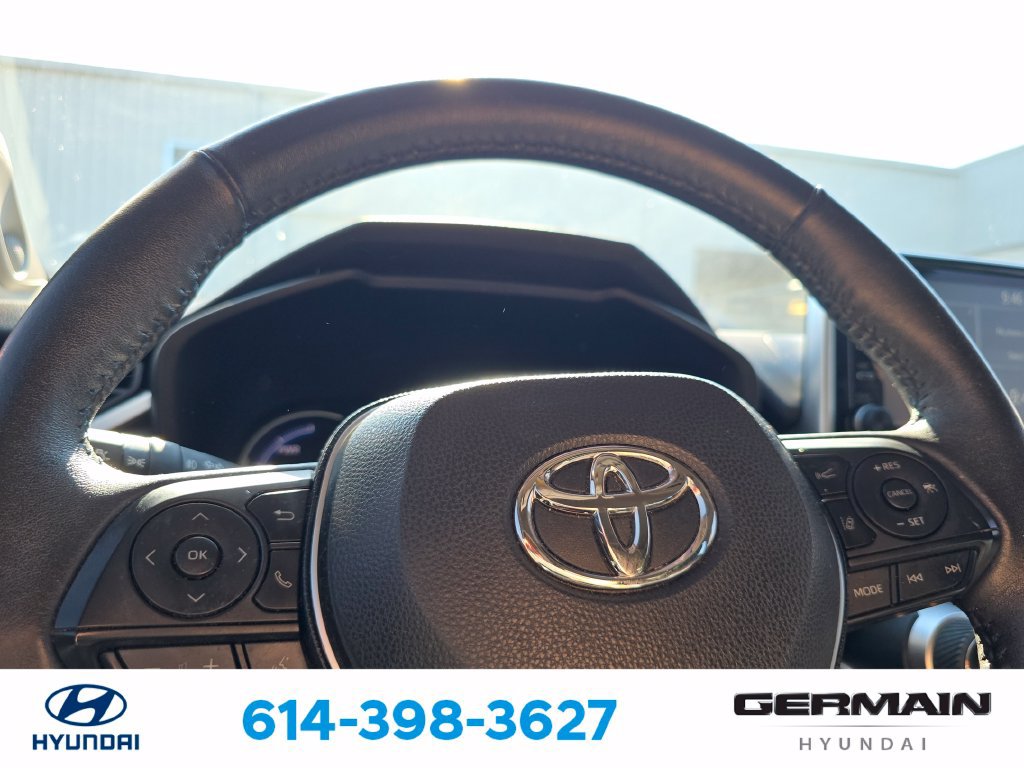 Used 2021 Toyota RAV4 Limited AWD/4WD image 23