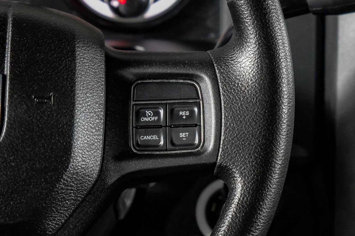 Used 2018 RAM 2500 Tradesman w/ Chrome Appearance Group AWD/4WD image 18