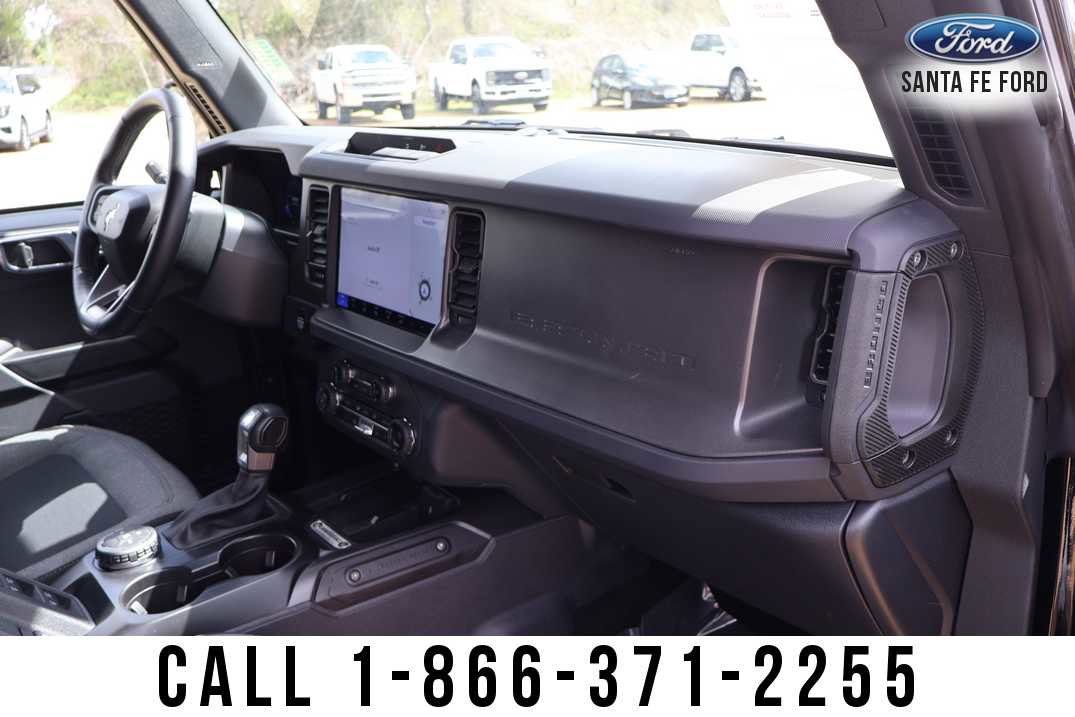 Used 2025 Ford Bronco Big Bend image 22