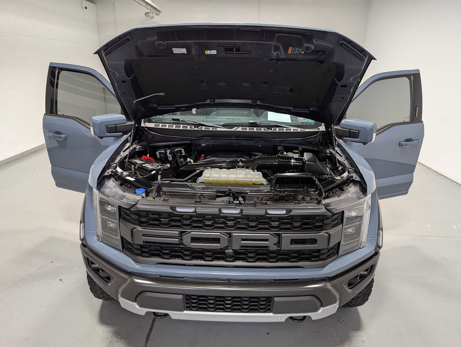 Used 2023 Ford F150 Raptor w/ Raptor Carbon Fiber Package AWD/4WD image 13