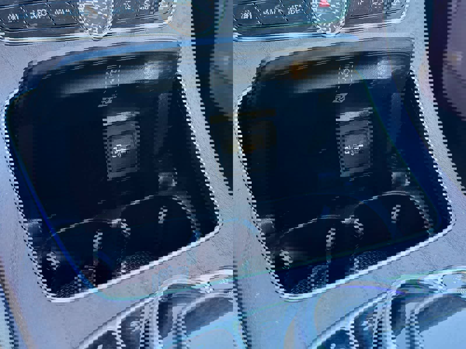 Used 2018 Mercedes-Benz E 300 image 11