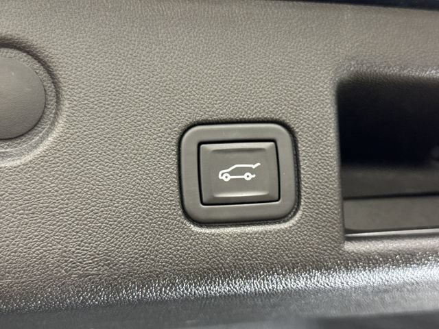 Certified 2023 Chevrolet Equinox RS AWD/4WD image 25