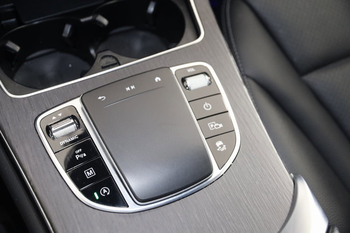 Used 2022 Mercedes-Benz GLC 300 4MATIC w/ Driver Assistance Package image 33