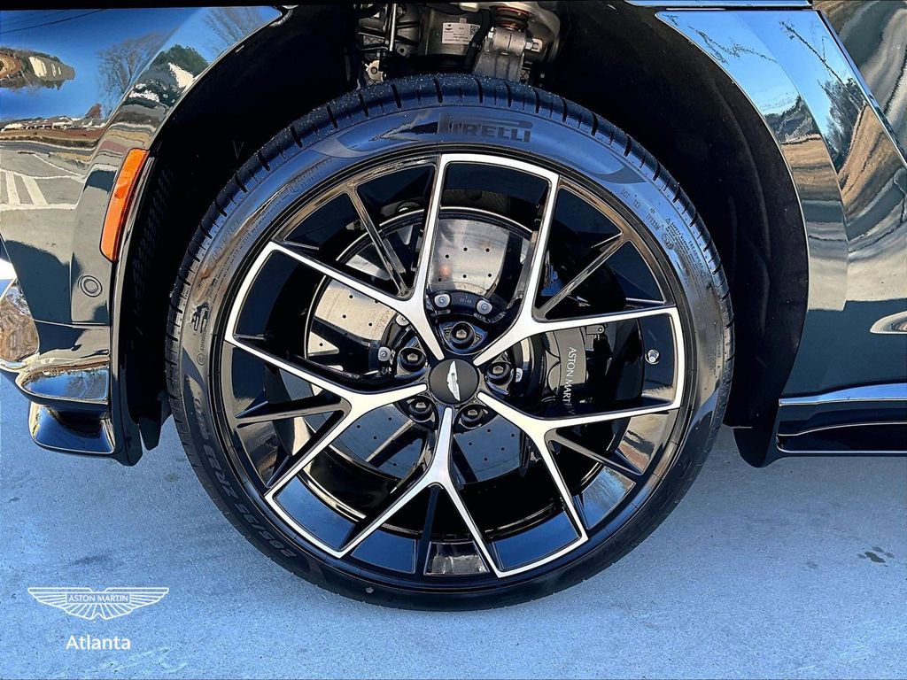 New 2026 Aston Martin DBX 707 image 11