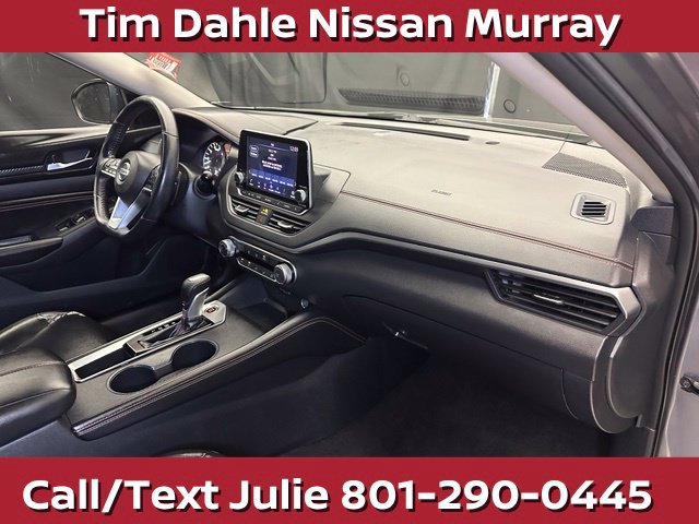 Used 2020 Nissan Altima 2.5 SR FWD image 17