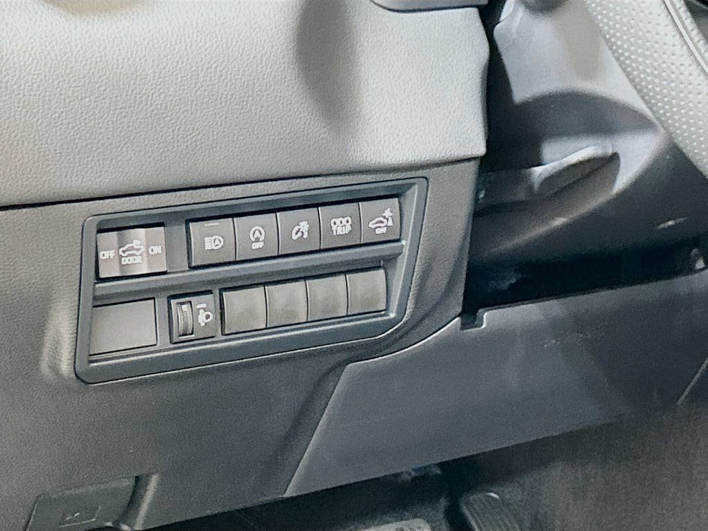 New 2026 Toyota Tundra Limited AWD/4WD image 11