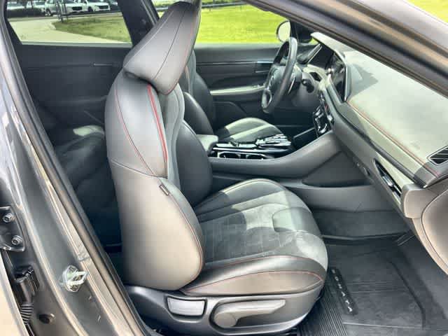 Used 2022 Hyundai Sonata N Line w/ Winter Weather Package FWD image 12