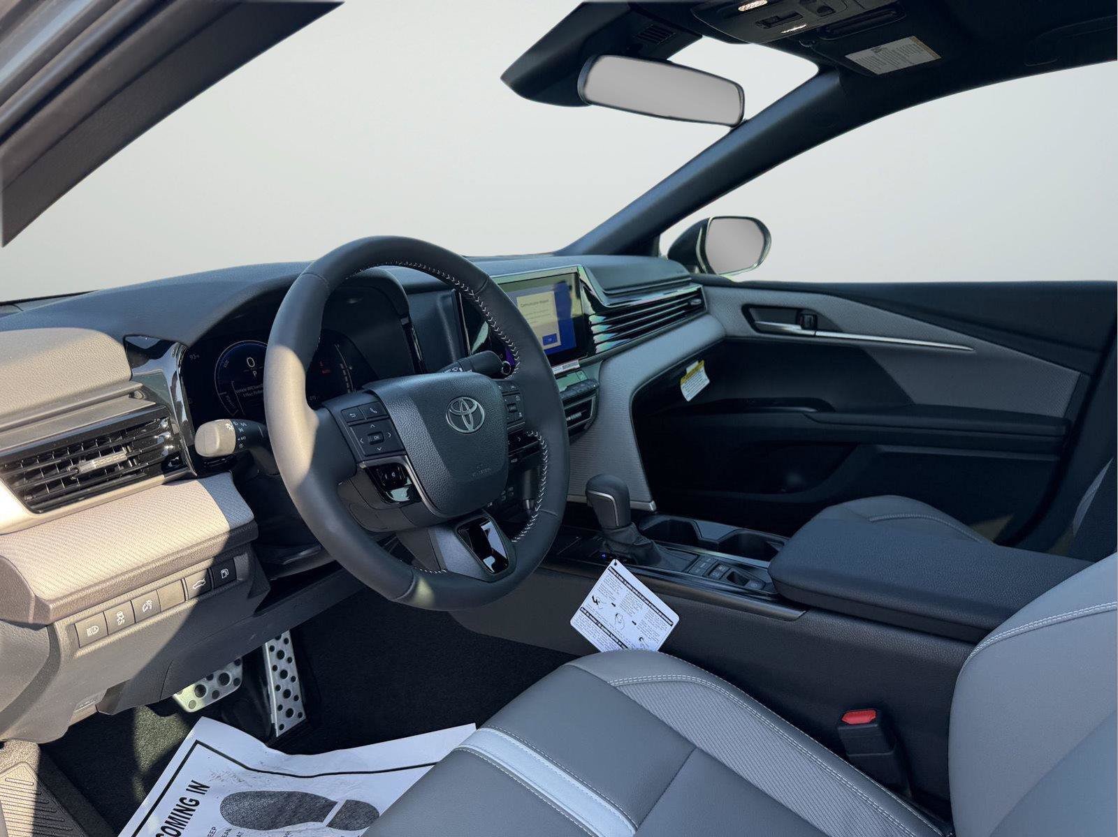 New 2026 Toyota Camry SE FWD image 24