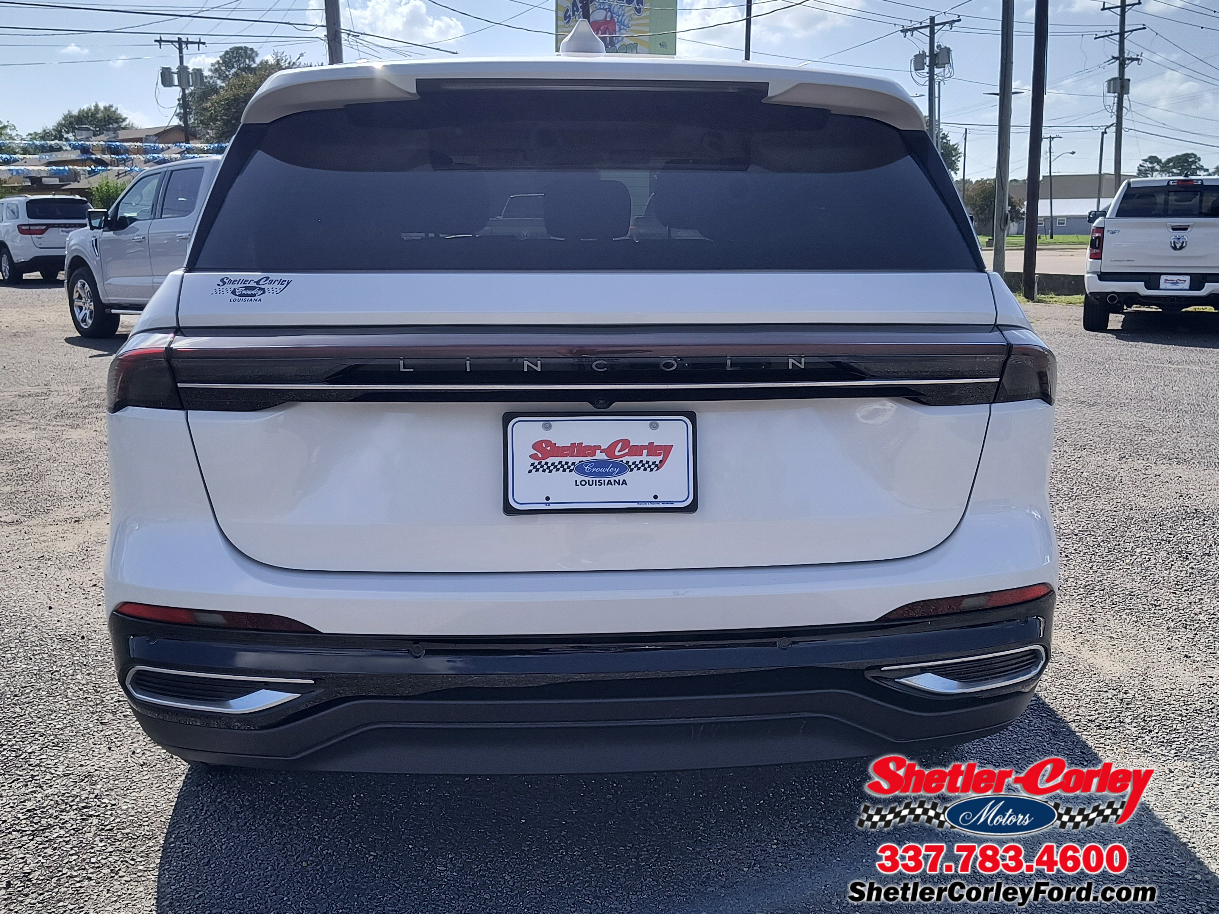 Used 2024 Lincoln Nautilus Premier w/ Equipment Group 102A image 5