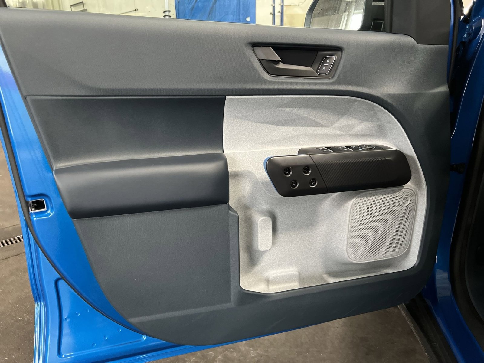 New 2025 Ford Maverick XLT w/ Equipment Group 301A image 14