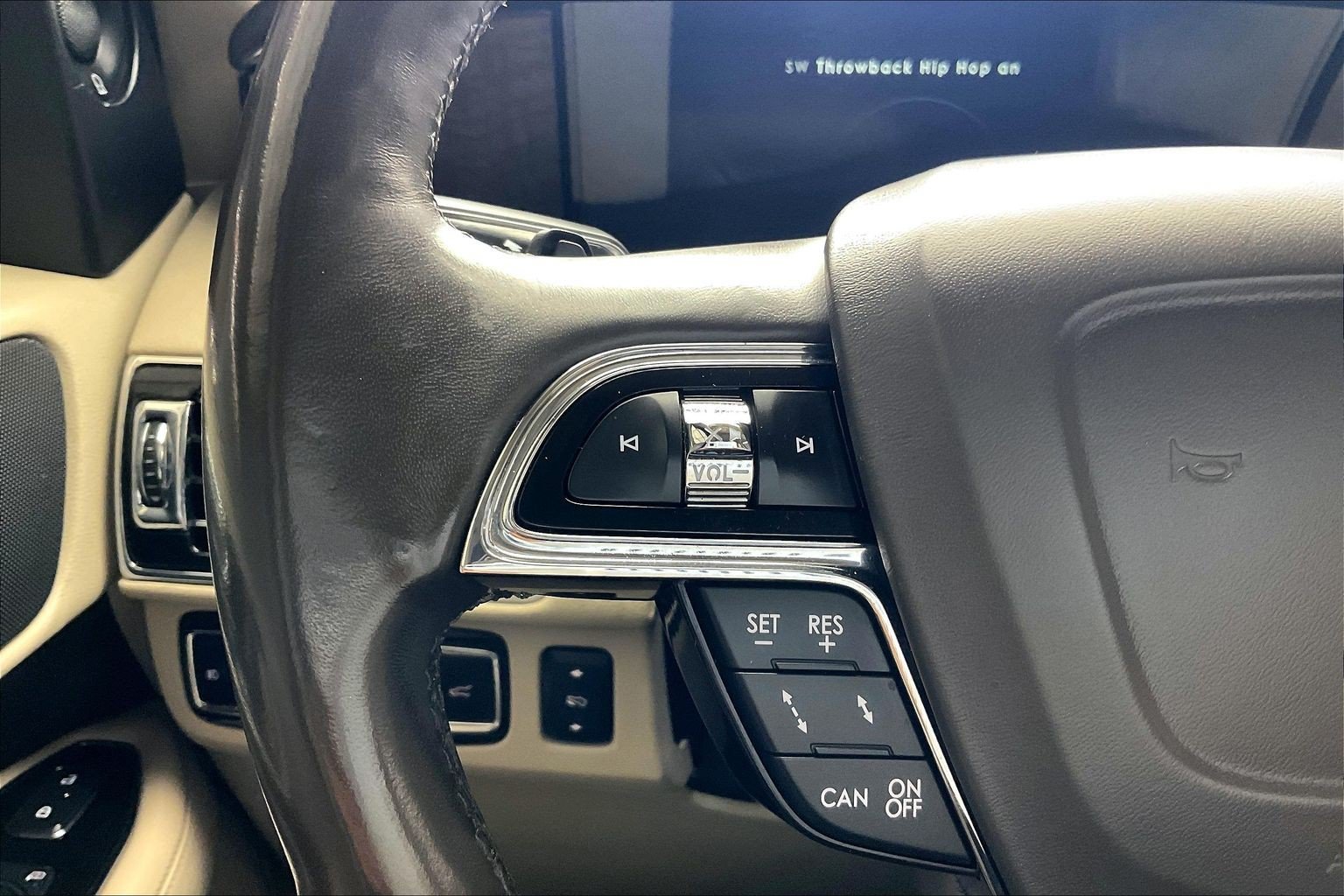 Used 2018 Lincoln Navigator Reserve w/ Technology Package AWD/4WD image 20