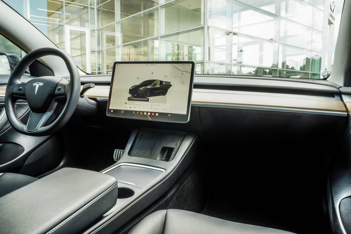 Used 2023 Tesla Model 3 Performance AWD/4WD image 23